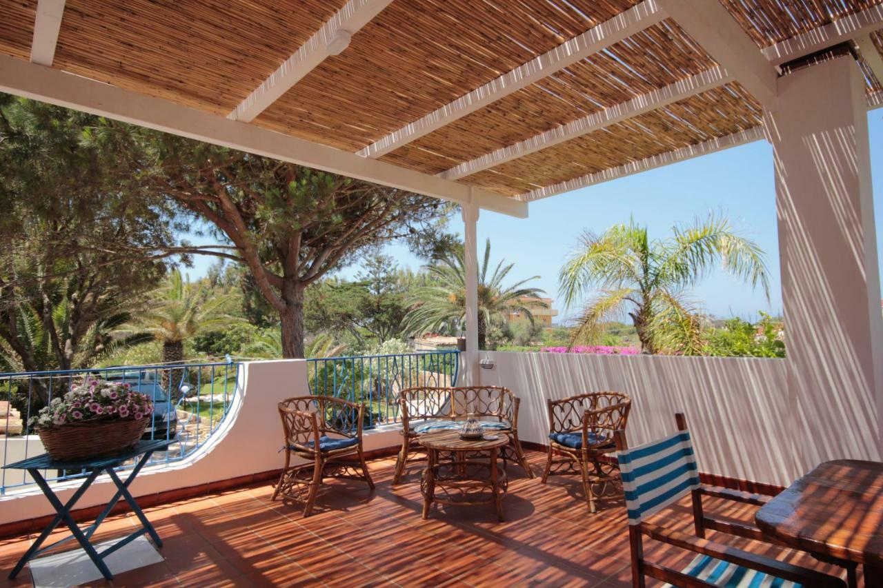Villa Delle Terrazze Punta Secca Luaran gambar
