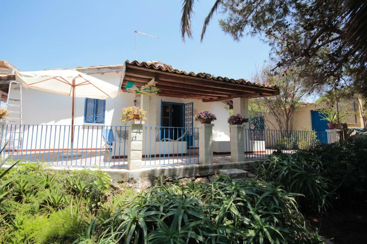 Villa Delle Terrazze Punta Secca Luaran gambar